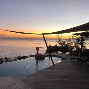 Villa O Vai, Teahupoo